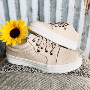 Corky’s lace-up sneakers Light beige